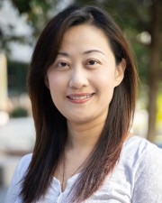 Head and shoulder image of Dr Ya-Ling Huang