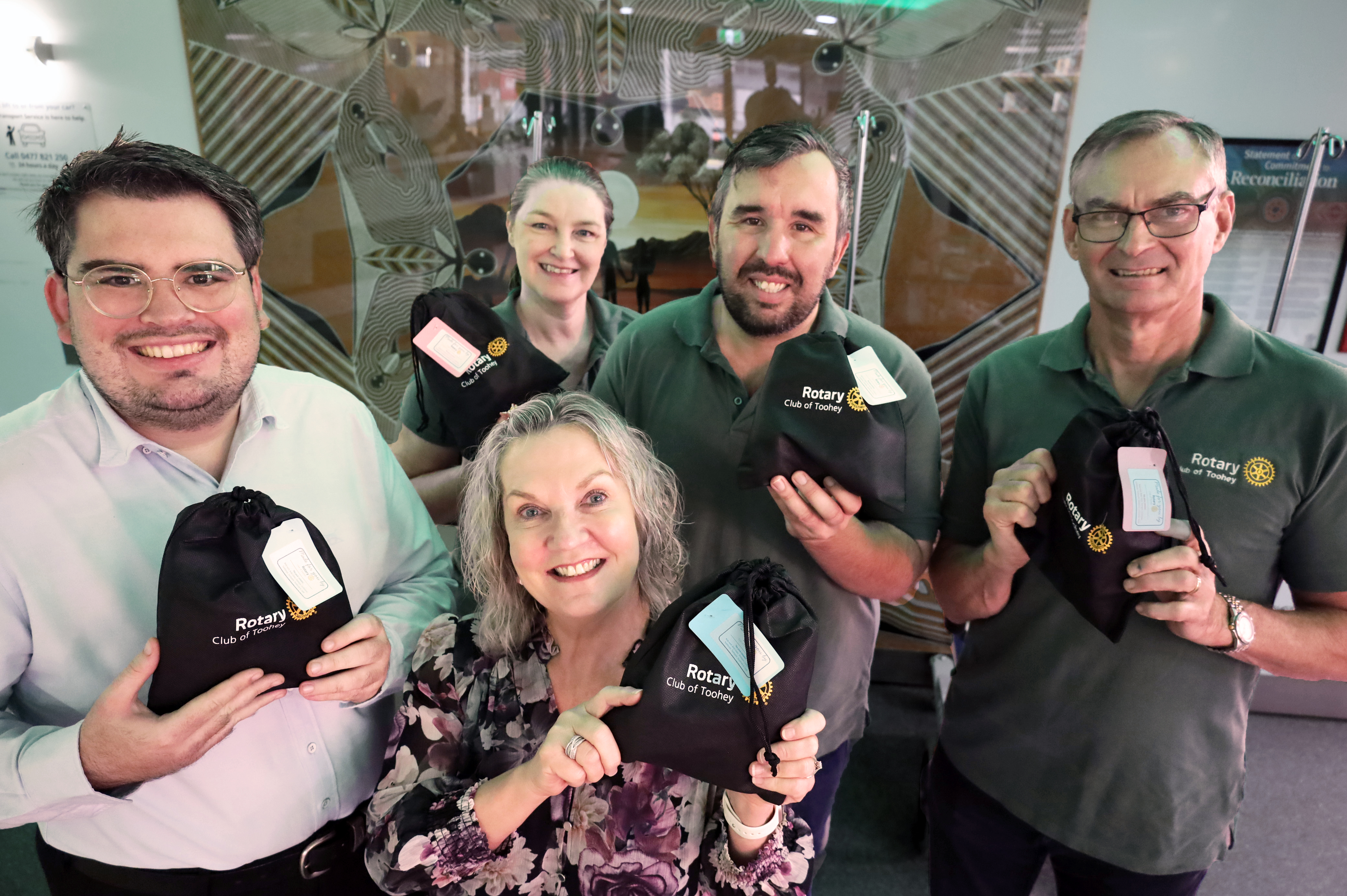 Rotary packs in the love for patients